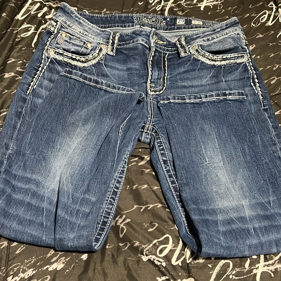 Miss Me Jeans Mid Rise Easy Crop 29 medium wash - Picture 12 of 16